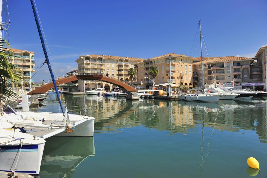 Hotel Mileade Mediterranee - Port-Fréjus Exteriör bild